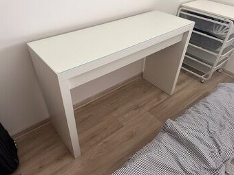 Toaletní stolek IKEA