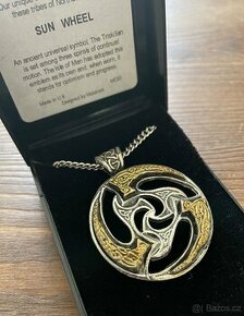 Přívěsek s řetízkem - Sluneční kruh