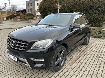 Mercedes-Benz ML 350d 4M