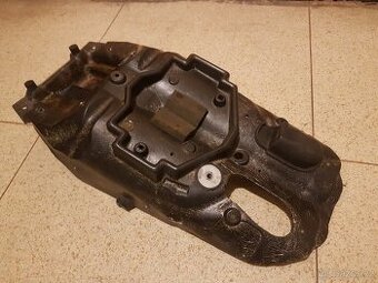 BMW R1100S kryt zadniho kola a vyfuku