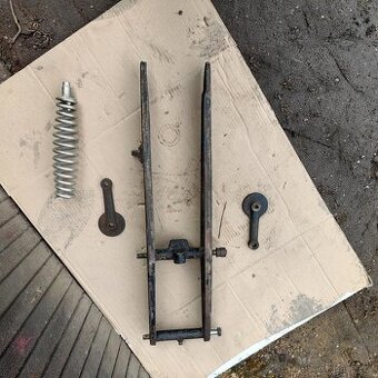 ČZ predvalecna přední vidlice