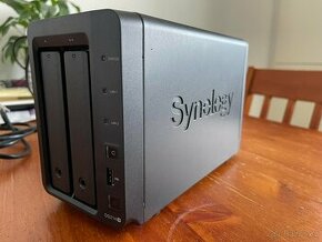 NAS Synology DS214+ a 2x 2TB HDD
