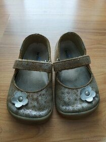Barefoot Dívčí zlaté letní sandálky Beda 24