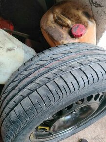 Bridgestone 225/55/17 - 1