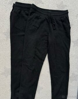 Černé tepláky HM, Primark, vel. 164/170, 5 kusů