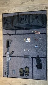 Airsoftová zbraň M4 SPR + příslušenství - 1