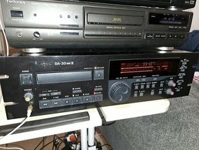 TASCAM DA-30 MK II, DAT