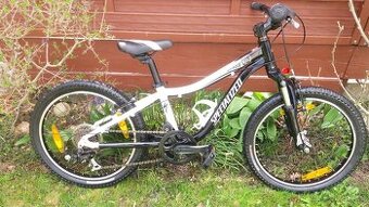 Horské kolo Specialized Hotrock 20" můžu POSLAT s lehkým AL