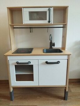 Dětská kuchyňská linka Ikea