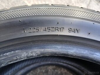 2ks letní pneu 225/45/17