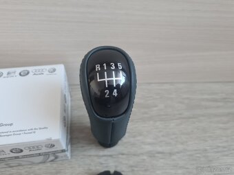 NOVÁ Hlavice řadící páky Octavia 1 - Zelená kůže