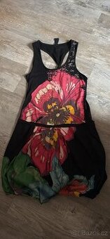 Šaty Desigual-velikost 42