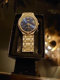 Casio Quartz Japonský hodinky MTP 1072