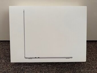 Apple MacBook Air 15" 2023, M2 GB/256gb. TOP stav, zaruka.
