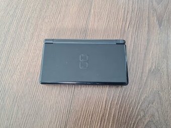Nintendo ds lite - 1