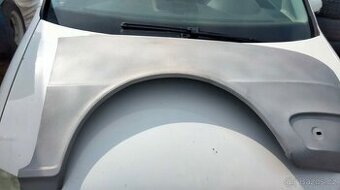 Přední blatník Škoda 105,120,Garde