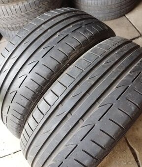 2 BRIDGESTONE 235/45 R19 - PĚKNÉ
