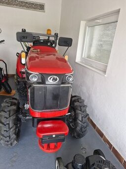Prodám malotraktor captain 263