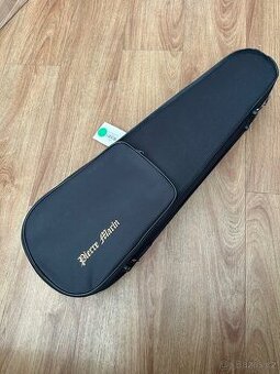 Pierre Marine case violin
