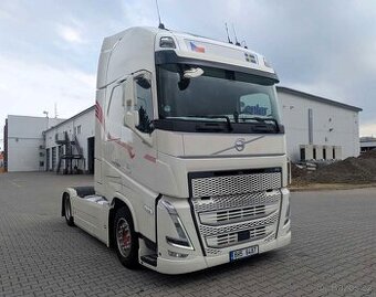 VOLVO  FH 500, 2024, GLOBETROTTER XL, EURO 6
