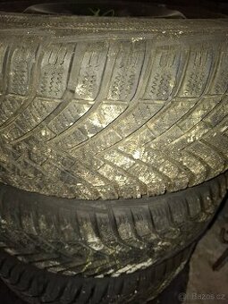 Pneu 205/55 r16
