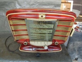 Stylové historické rádio Zvezda, funkční