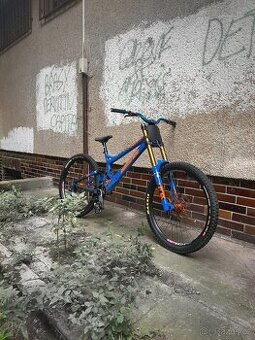 BANSHEE LEGEND RACE DOWNHILL