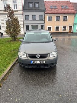 VW Touran 1.9 TDI, 77 kW, r.v. 2004