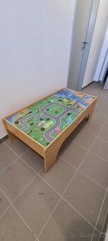 Dětský Stůl na hraní