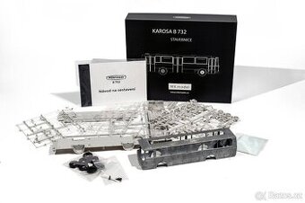 Stavebnice modelu Karosa B 732 v měřítku 1:43