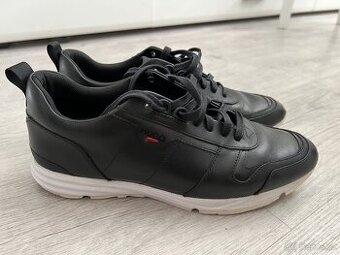 Jak nové kožené boty Hugo Boss v. 42