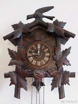 Kukačkové dřevěné hodiny, mechanické