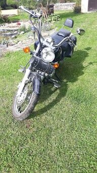 YAMAHA dragstar XVS 250