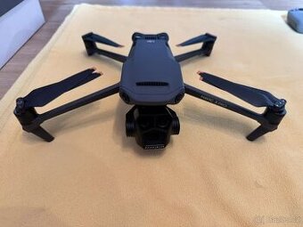 DJI Mavic 3 Pro Fly More Combo DJI RC Pro