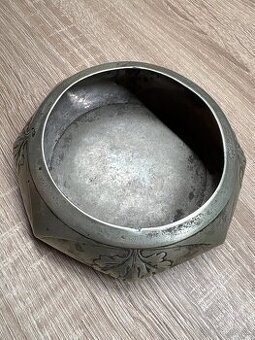 Starožitný popelník