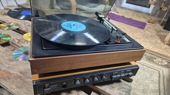 Zesilovače, gramofon tape deck