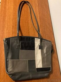 kožená kabelka