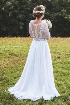 Ručně šité svatební šaty bílé