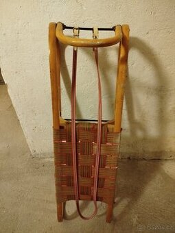 sáně dřevěné celková délka 1 metr