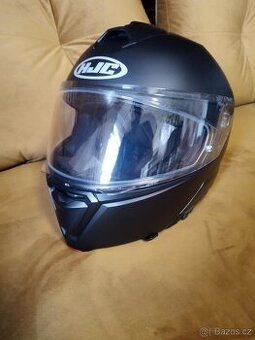 prilba yklpna HJC i90