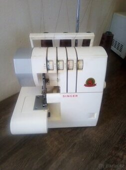 Šicí stroj Singer Overlock S010L, cena dohodou