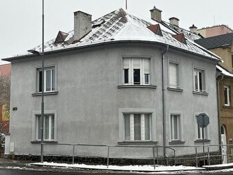 Pronajmu byt 2+1 Kadaň - 1