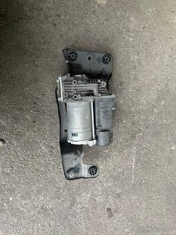 Bmw X5 E70 kompresor podvozku