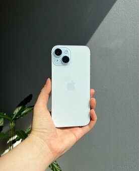 iPhone 15 128 GB modrý