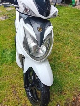Prodám Skútr Kymco 125