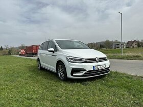Volkswagen Touran 2019 R-Line - 1