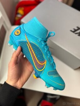 NIKE MERCURIAL SUPERFLY 8 ELITE FG