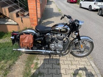 Royal Enfiled Classic 500