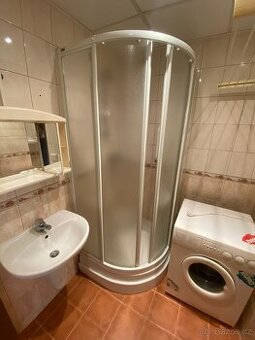 PRONÁJEM bytu 1+1, 37m2, Orlová, Kpt. Jaroše