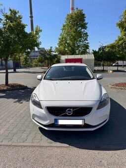 Volvo V40 D2 2015 134 500 km
